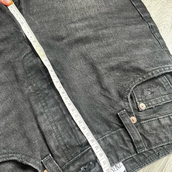 Thick Zara Black Jeans - Picture 6 of 6